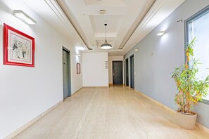 House | Interior - Classic With Balcony Sector 49 Sohna Rd (Gurugram)