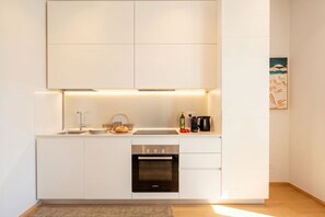 Fridge - 7Mari-Modern Comfort Stay (Bari)