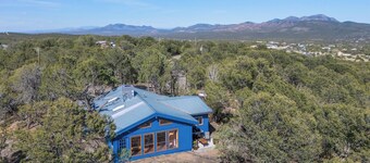 Blue Pine Cabin
