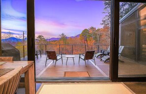 Outdoor dining - Luxury Treehouse Retreat | Private Trails & Views! (Brevard)
