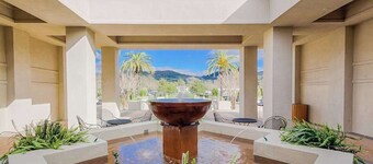 Napa Silverado studio with updated fairway patio & pool