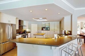 Fridge, microwave, oven, stovetop - Sonoma Heated Pool Home with Valley Views near Plaza Wineries (Sonoma)