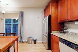 Fridge, microwave, oven, stovetop - Rio Nido Dog-Friendly Redwood Canyon Cabin with Fenced Yard (Rio Nido)