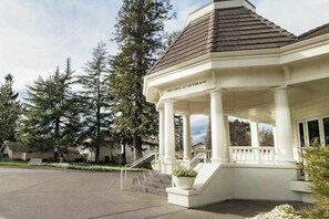 Exterior - Napa Silverado Two-Bedroom Suite with Pool (Napa)