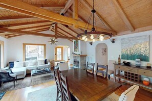 Dining - Glen Ellen Heated Pool Estate on 5 Secluded Acres (Glen Ellen)