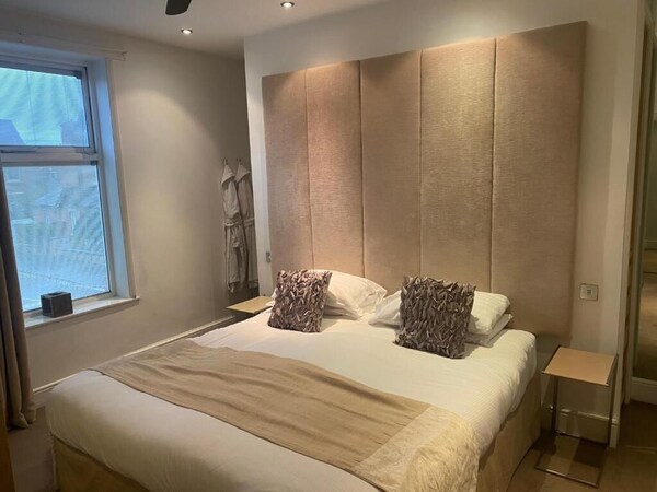 The Rooms - Lytham St Annes
