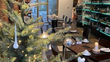 Double Room | Dining