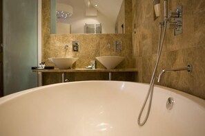 Bathroom - The Rooms (Lytham)