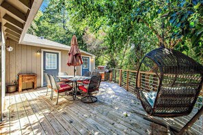 Outdoor dining - Dog-Friendly Forestville Home near River (Forestville)