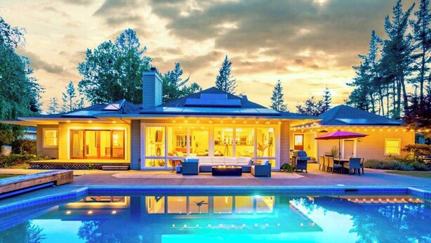 A modern house with a swimming pool, large windows, and outdoor seating. - Sonoma 4BR wine country estate on 6 acres — pool, hot tub, sleeps 14 (Sebastopol)