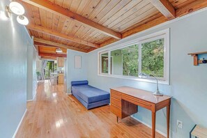 Interior - Russian River Forest Retreat with Unique Studio (Forestville)