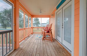 Property grounds - The Salty Porch - Pets OK, Boat Parking (Rockport)