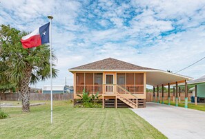 Exterior - The Salty Porch - Pets OK, Boat Parking (Rockport)