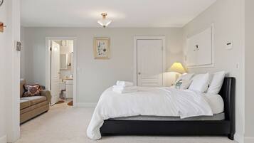 Desk, iron/ironing board, free WiFi, bed sheets