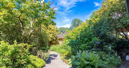 Garden Suite near Jericho Beach