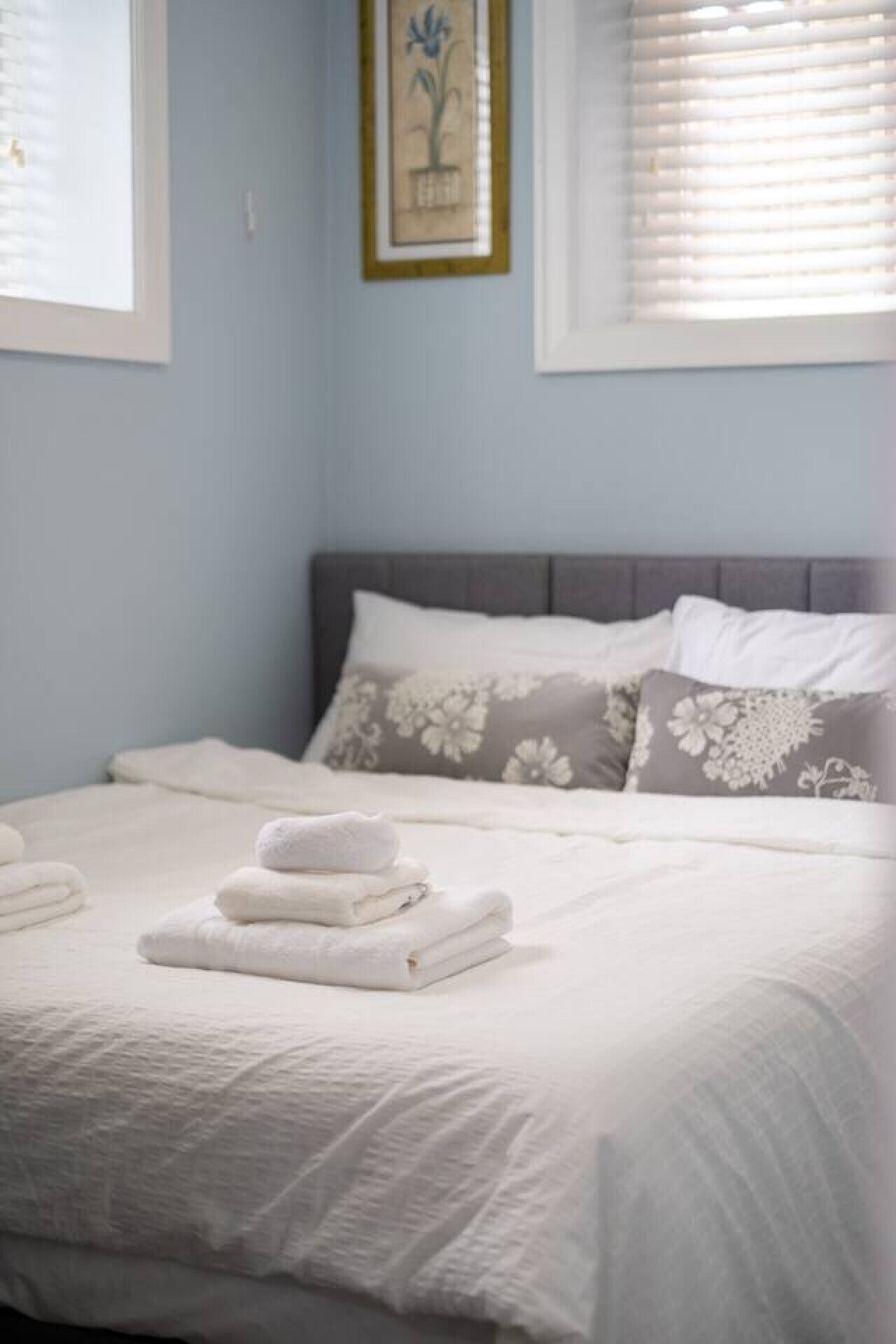 2 bedrooms, desk, iron/ironing board, free WiFi