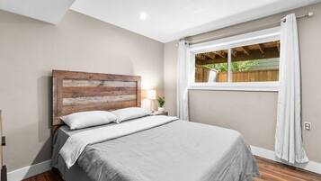2 dormitorios, tabla de planchar con plancha, wifi gratis y ropa de cama