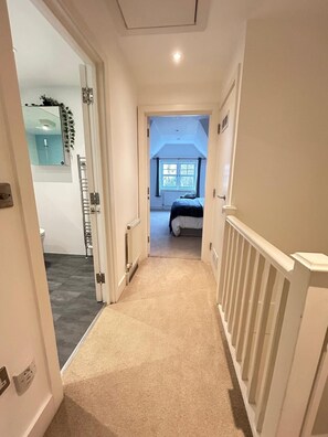 Interior - Townhouse in Greater London (South Croydon)