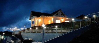 VOYE HOMES Whitestone Cottage Vagamon