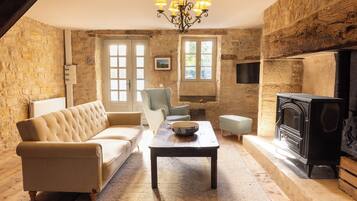 Ferienhaus, 2 Schlafzimmer, Küche, zum Innenhof hin | Wohnbereich