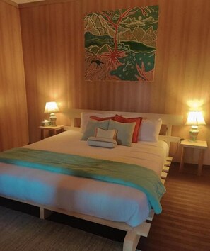 Deluxe Double Room, Balcony, Garden View | Soundproofing, iron/ironing board, free WiFi