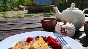 Termasuk sarapan bufet setiap hari 