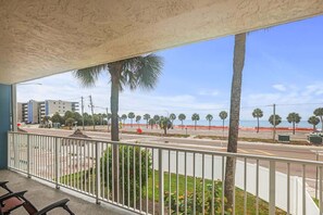 Property grounds - Gulf View Condo | Madeira Beach | Balcony & Pool (Madeira Beach)