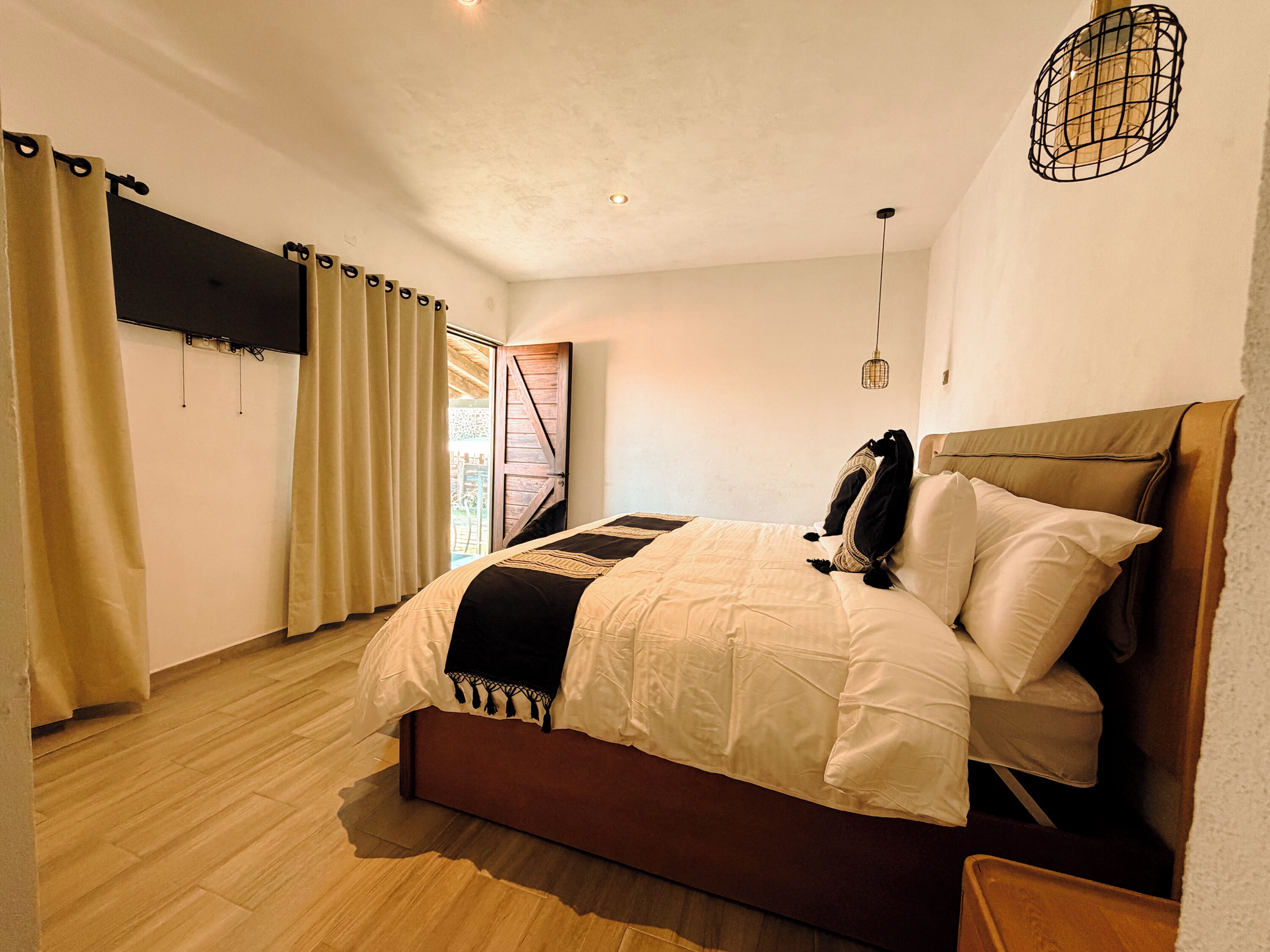 Basic Room | Free WiFi