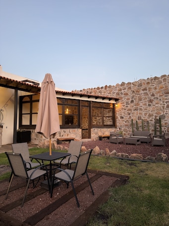 Massages. Montencino Hotel Boutique