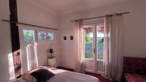 Gîte de 57m2 à  la campagne 