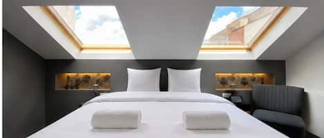 Economy Double Room | Minibar, free WiFi