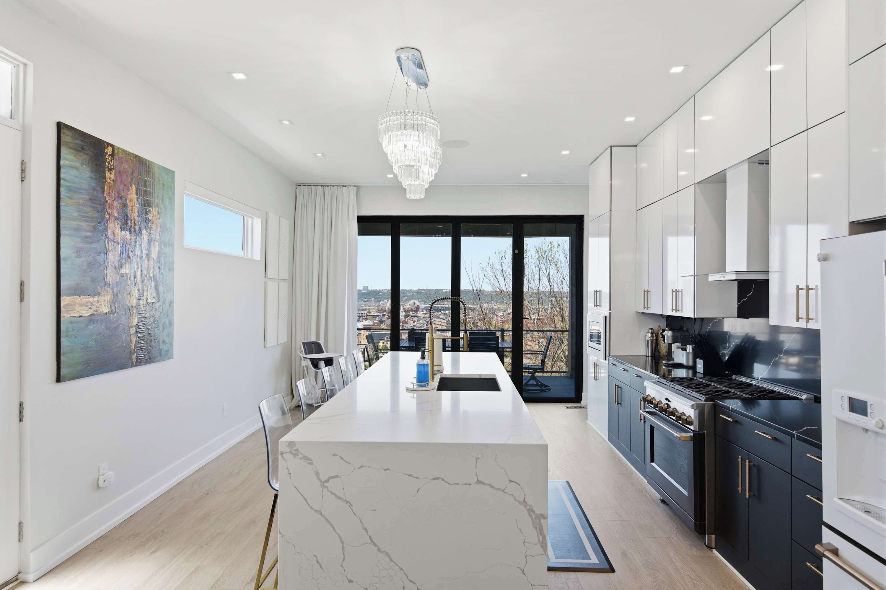 House, Multiple Beds, Balcony, City View (Luxury Mt. Adams Retreat) | Private kitchen