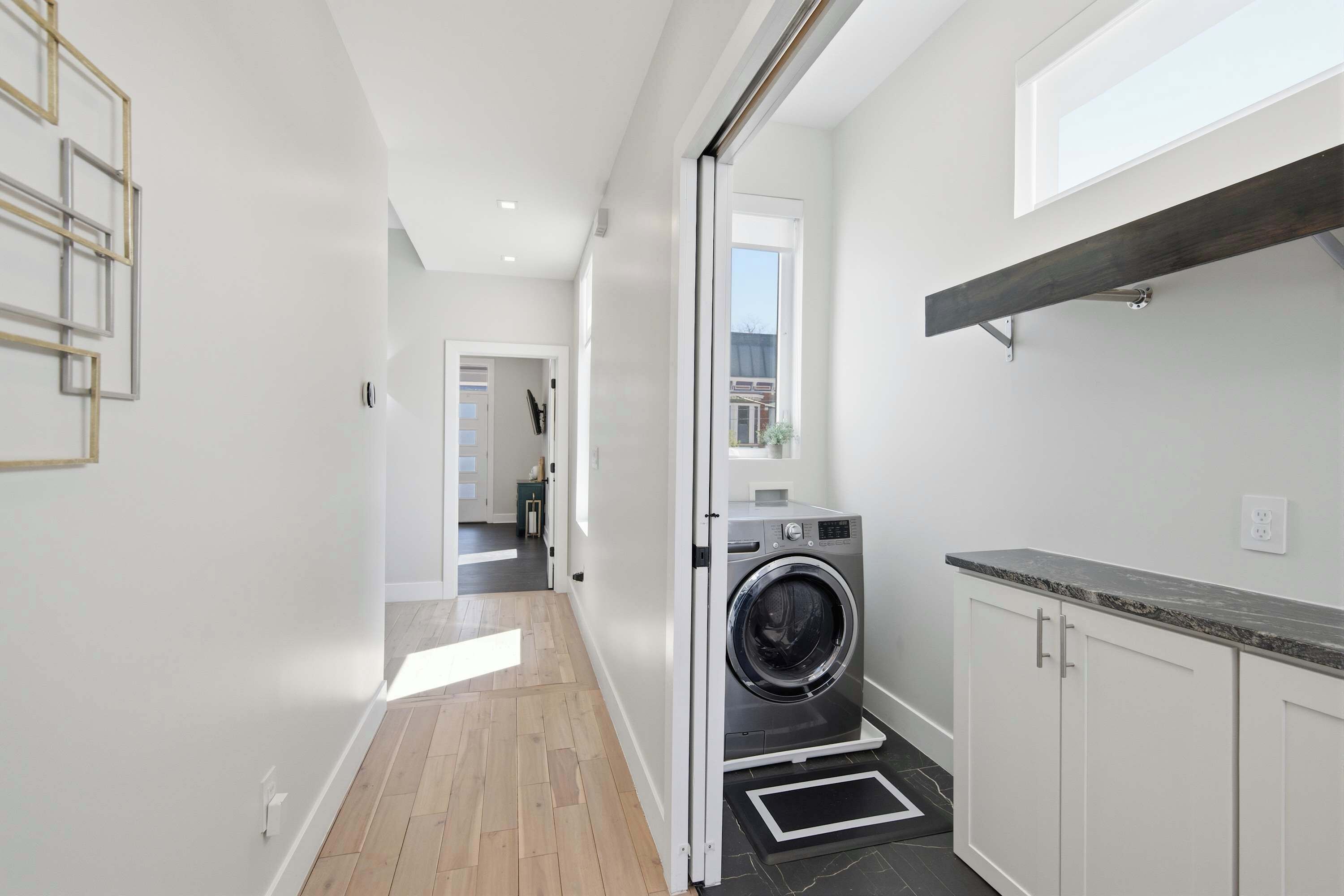 Ferienhaus, Mehrere Betten, Balkon, Stadtblick (Luxury Mt. Adams Retreat) | Wäschereiservice
