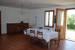 Dining - View on the Golf of Morbihan: the cottage to stay for your holidays (Saint-Armel)