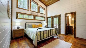 Cabin, Multiple Beds, Hot Tub, Garden View (The Retreat at Red Fern) | 3 bedrooms, individually decorated, individually furnished, bed sheets