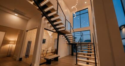 The Diamond Estate - Frisco Mansion with Pool, Theater, Gym, Spa & Concierge