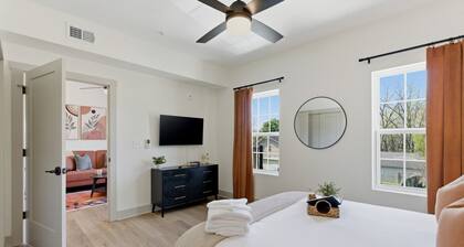Boutique Loft w/ Patio, Rooftop Views + In-Unit W/D