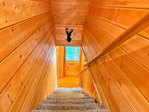 Interior - Luxe Cabin w/ 2 King Suites, Hot Tub, & Firepit (Sevierville)