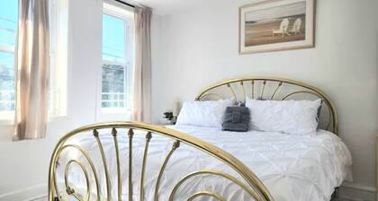 Sunshine Suite - Cozy 2BR Near Beach & Boardwalk