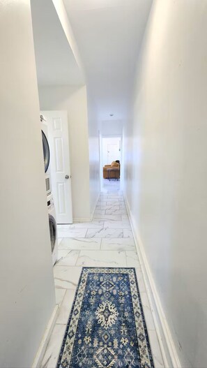 Interior - Sunshine Suite - Cozy 2BR Near Beach & Boardwalk (Atlantic City)