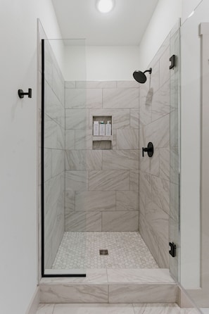 Hair dryer, towels - Boutique Loft w/ Patio, Rooftop Views + In-Unit W/D (Murfreesboro)