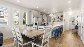 Townhome, Multiple Beds, Patio, Garden View (The Retreat) | Dining