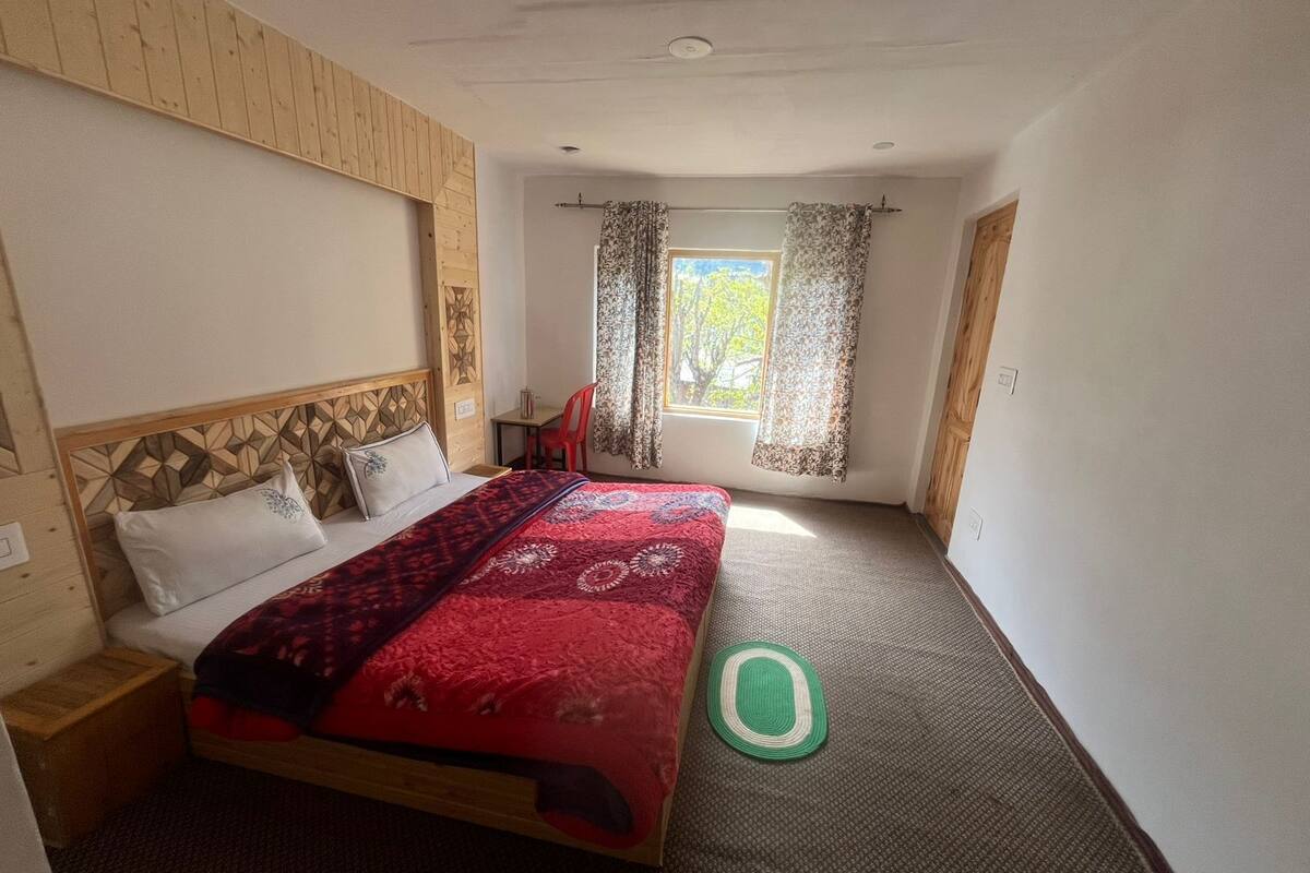 Comfort Double Room, Mountain View | Wi-fi percuma 