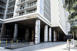 Exterior - Modern Brickell Suite | Walk to Everything (Miami)