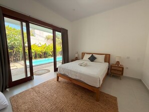 WiFi, bed sheets - Charming 2 bedroom villa with private pool (Canggu)