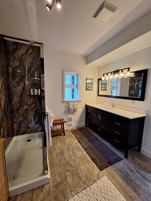Bathroom - New Penthouse over the water, incredible views of marina and boats, (Ucluelet)