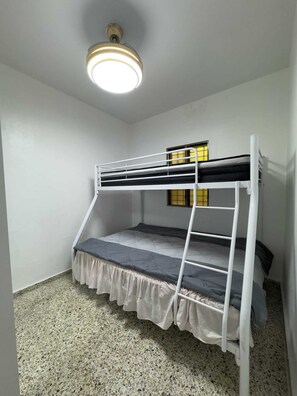3 bedrooms, iron/ironing board, WiFi, bed sheets - Brisa del Rio Jimenoa (Jarabacoa)