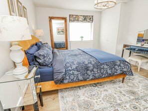 2 bedrooms, individually decorated, individually furnished, free WiFi - Clifton Lodge (Winchester)