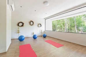 Fitness facility - Tulum Luxury Jungle Loft with Pool & Gym (Tulum)