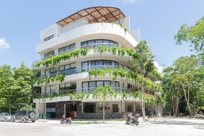 Exterior - Tulum Luxury Jungle Loft with Pool & Gym (Tulum)